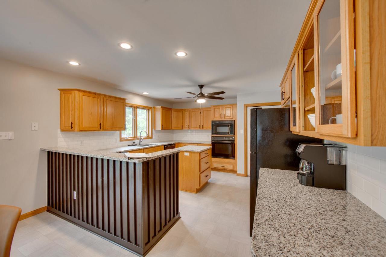 Hummelstown Hideaway With Game Room And Large Yard! Εξωτερικό φωτογραφία
